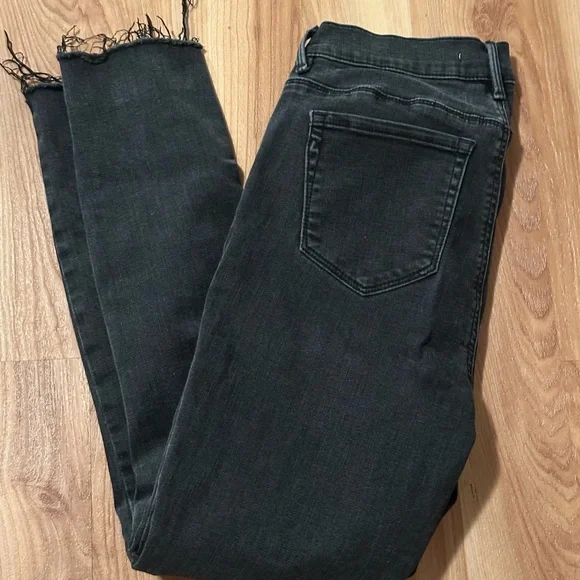 Black Distressed Women's Jeans - Picture 8 of 9